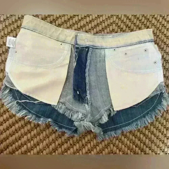 Carmar half American Flag Cut‎ Off Shorts  size 26 - Picture 7 of 7